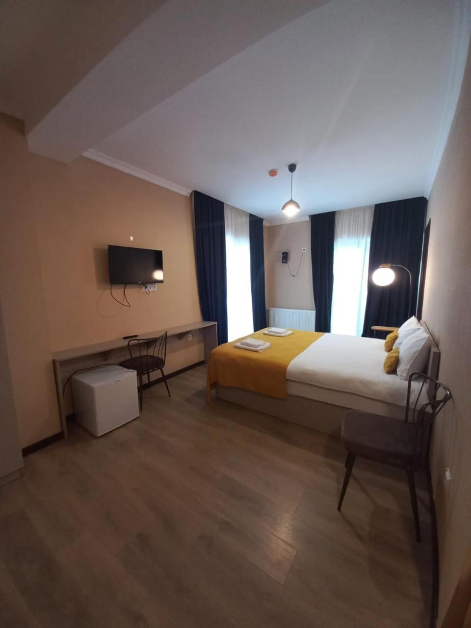 Holiday Borjomi Qvibisi Ngoại thất bức ảnh